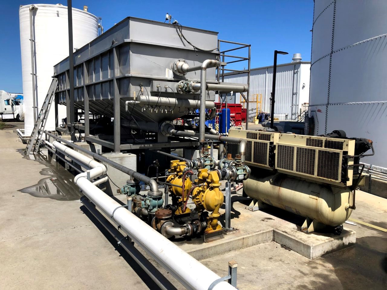 AIR DISCHARGE PERMITTING FOR 300,000-GALLON PER DAY WASTEWATER TREATMENT PLANT